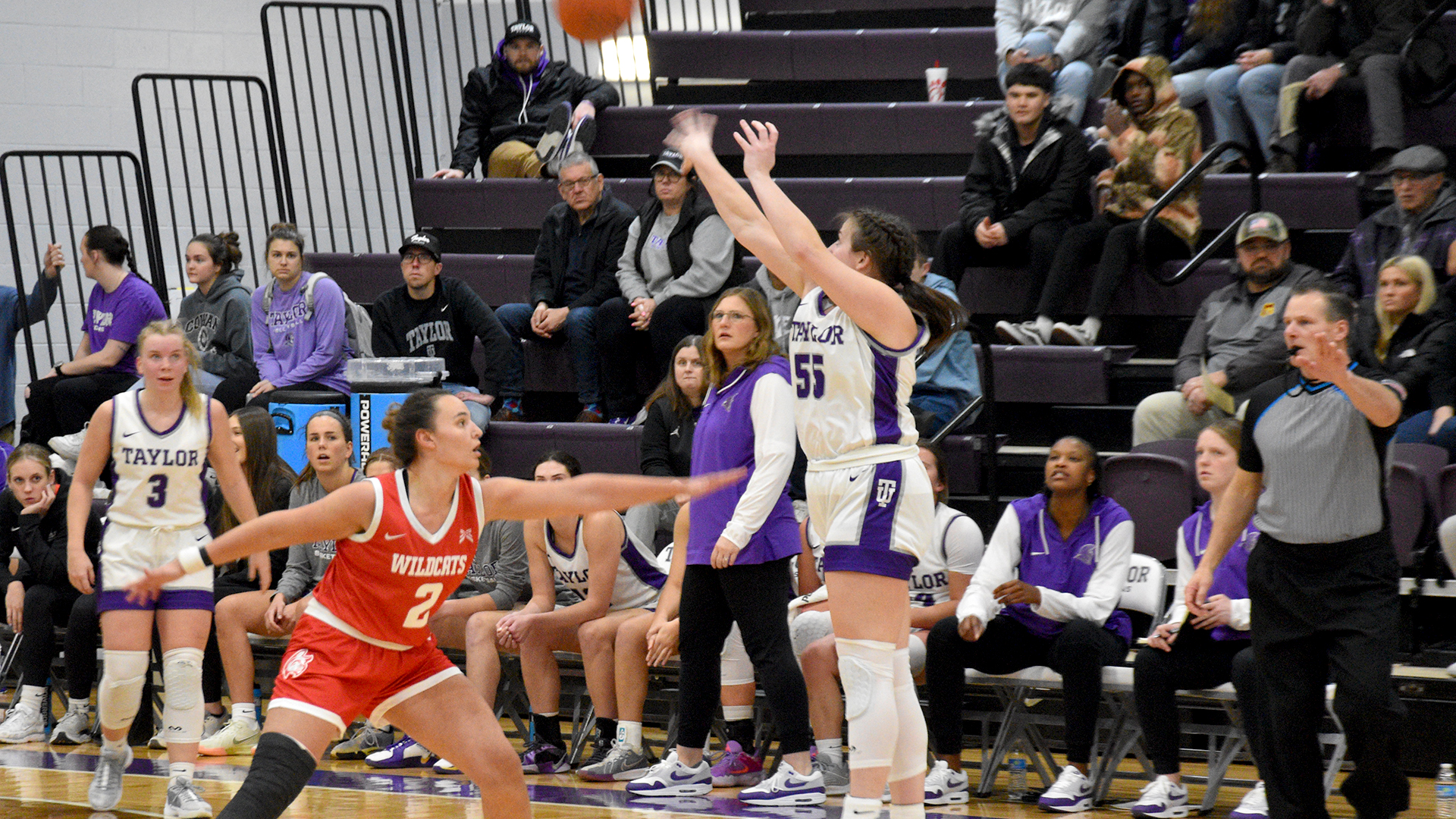 Warfel Efficient in Loss to No. 2 IWU